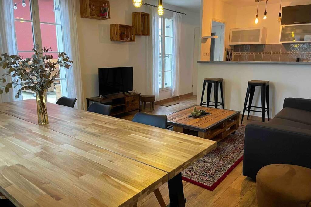 Appartement Terrasse Au Centre De Serris Dış mekan fotoğraf